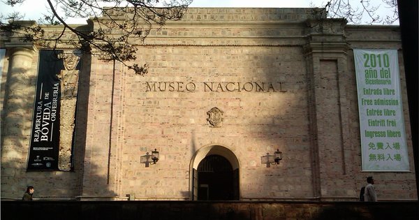 The stone façade of the Museo Nacional de Colombia in Bogotá, with its name carved above the arched entrance