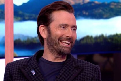 David Tennant Emphasizes the Importance of Trans Tardis Badge and Advocating for LGBTQ+ Community in Doctor Who