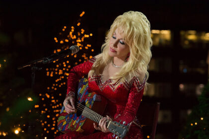 Dolly Parton Steals the Spotlight as the Ultimate Christmas Icon, Surpassing Mariah Carey
