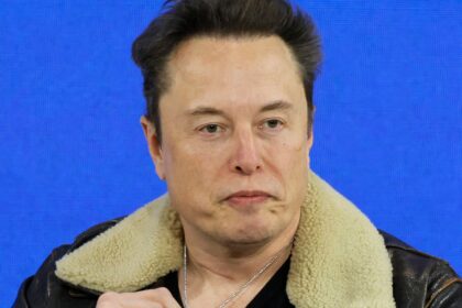 Elon Musk’s ‘only ask’ of his bold gay friends is that they ‘have children’