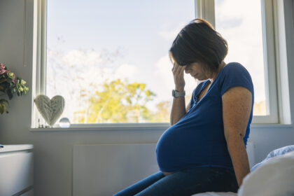 Queer women significantly more likely to experience depression during pregnancy, study finds