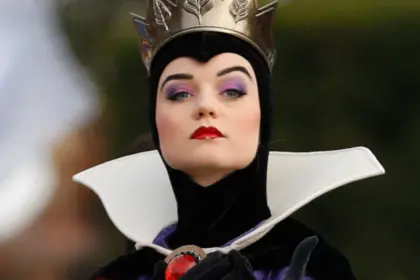 Furious Disney World visitors complain about ‘male’ Evil Queen – despite being told she’s a woman